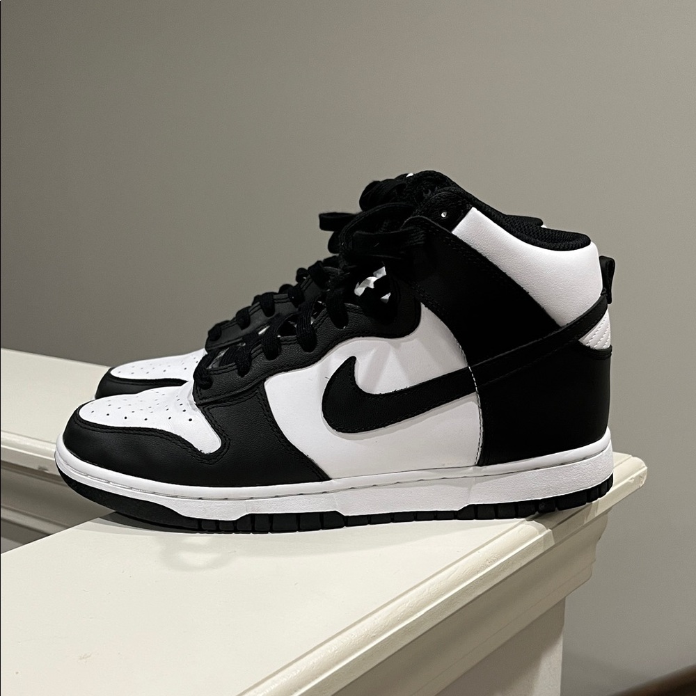 Nike Dunk High Women’s - Panda